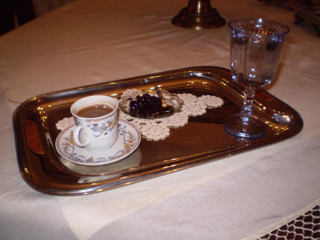 Chrysoula'S Guests Hotel Ioannina Ngoại thất bức ảnh